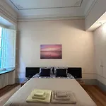 Puccini's Home, Elegant In Piazza Puccini