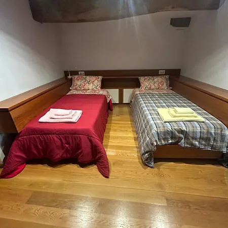 Puccini's Home, Elegant In Piazza Puccini *